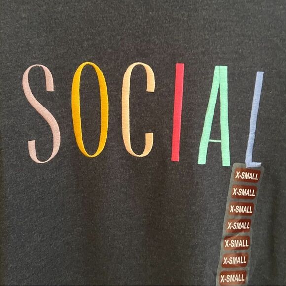 Wildfox, super soft Social sweater sweatshirt  Sz XS NWT🏷 - Picture 6 of 10